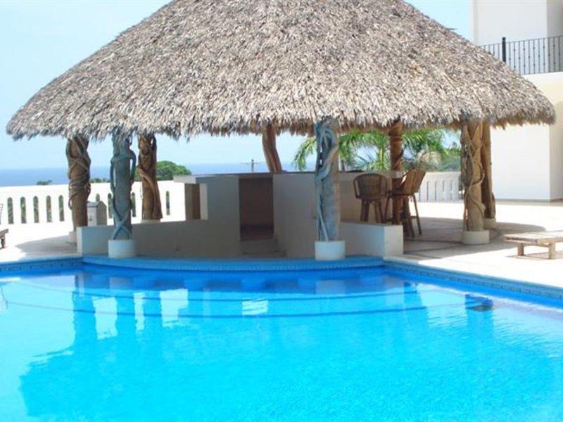 Hotel Caracol Plaza بويرتو إسكونديدو المظهر الخارجي الصورة